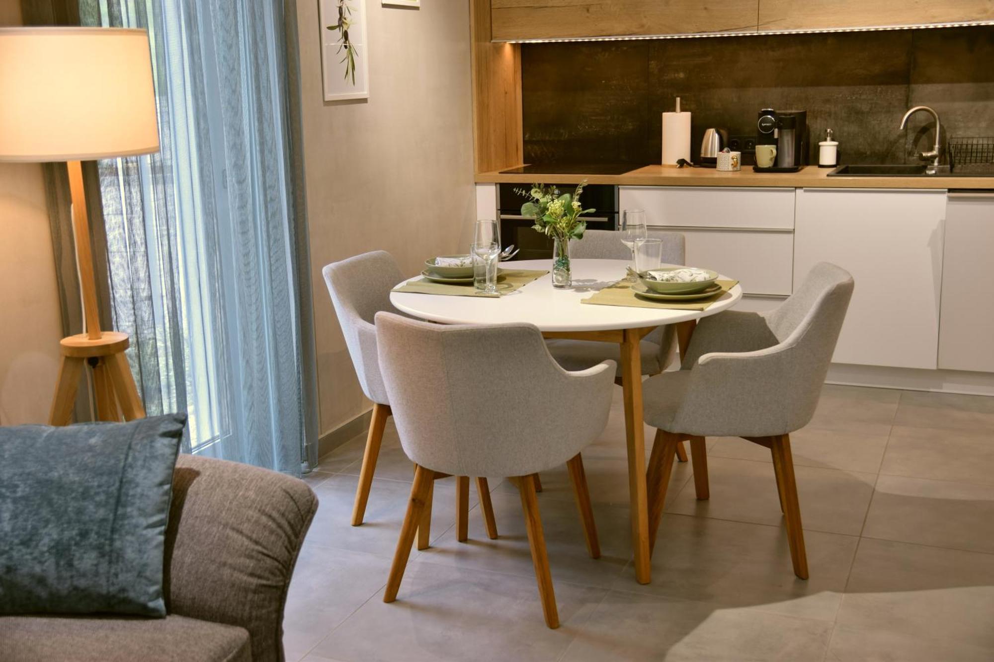 Olive Apartman Alsóörs 外观 照片
